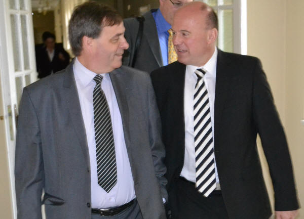 Bernard Gaida (links) und Hartmut Koschyk (rechts). Von diesen Gesprächen wird’s sicherlich noch mehr geben.